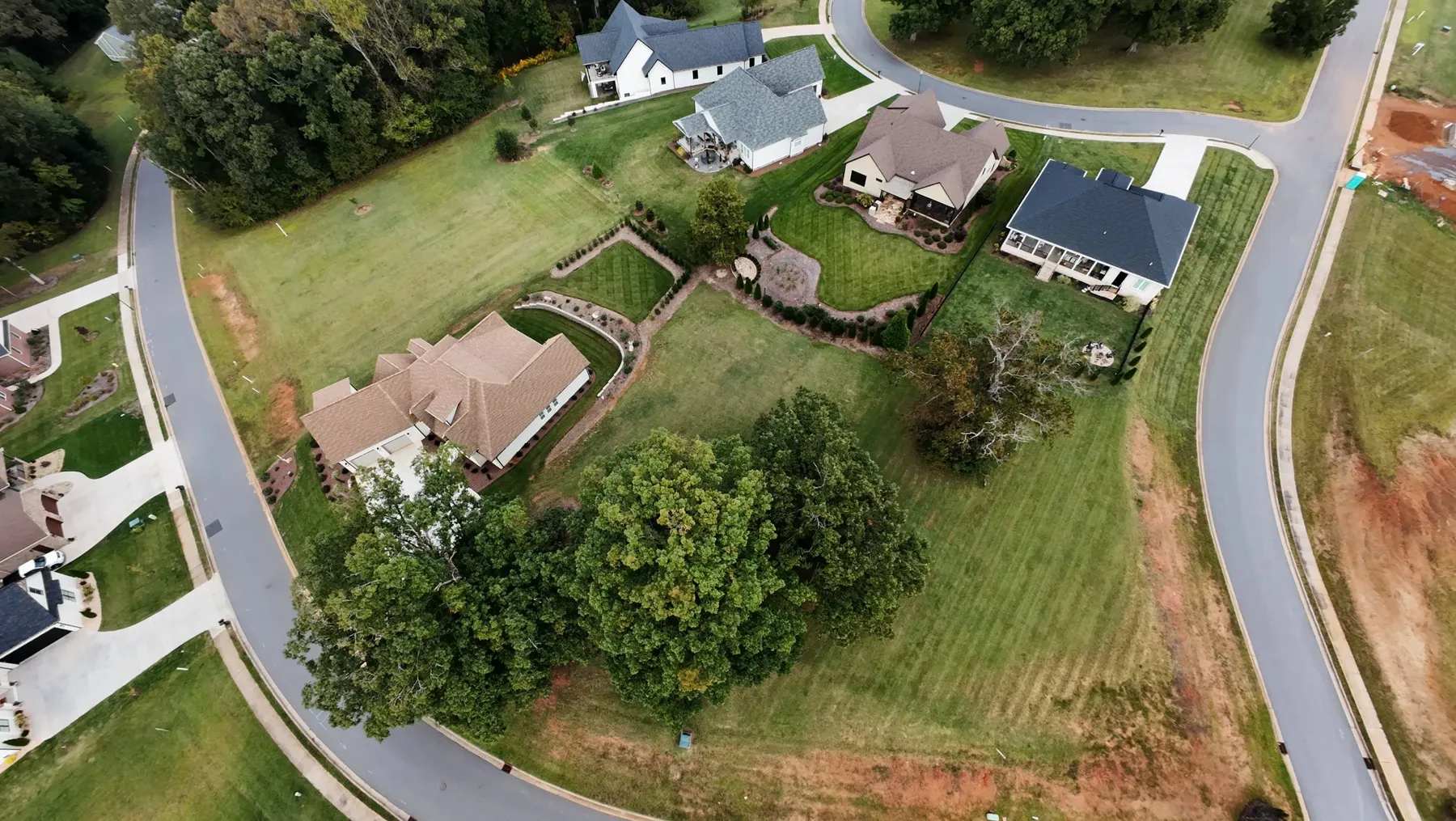 Aerial view of the Holy Circle site and neighborhood
